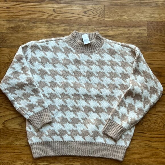 Ann Taylor Sweaters - NWT Ann Taylor Women’s Sweater Size L – Tan & Beige Houndstooth Knit Pullover